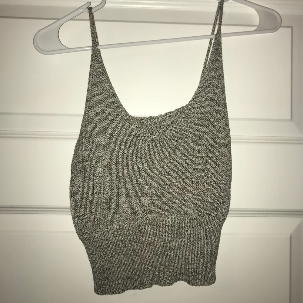 Brandy Melville knit grey knit cropped top